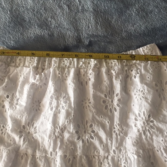 CELEBRITY PINK SKIRT - Picture 5 of 6